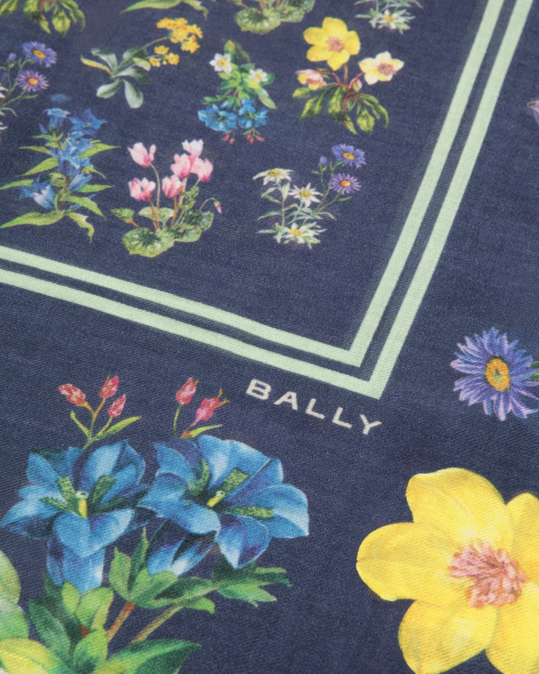 Bally Bedruckter Schal Aus Modal Und Kaschmir Mit Alpenblumenmuster Blau Hot