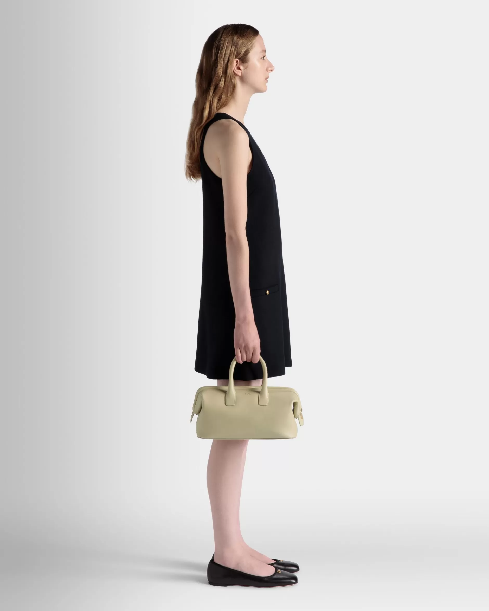 Bally Kleine Henkeltasche Belle Aus Leder In Light Green Grün Shop