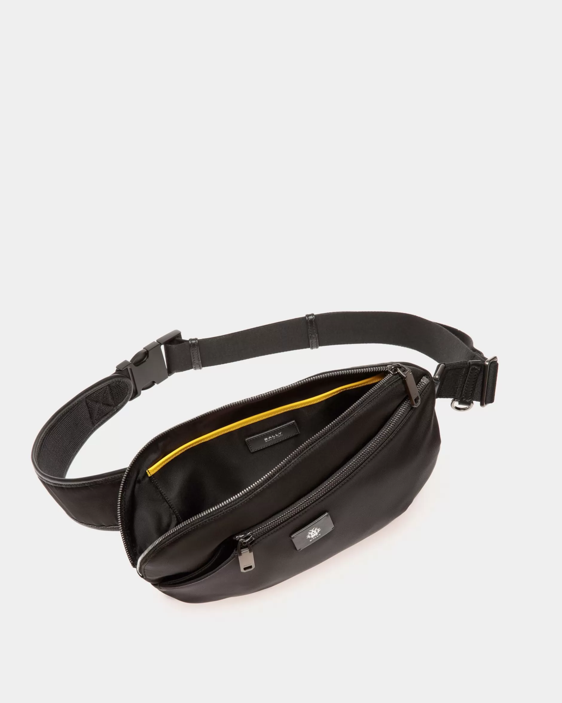 Bally Umhängetasche Aus Nylon In Aus Der Adrien Brody Travel-Kollektion Schwarz New
